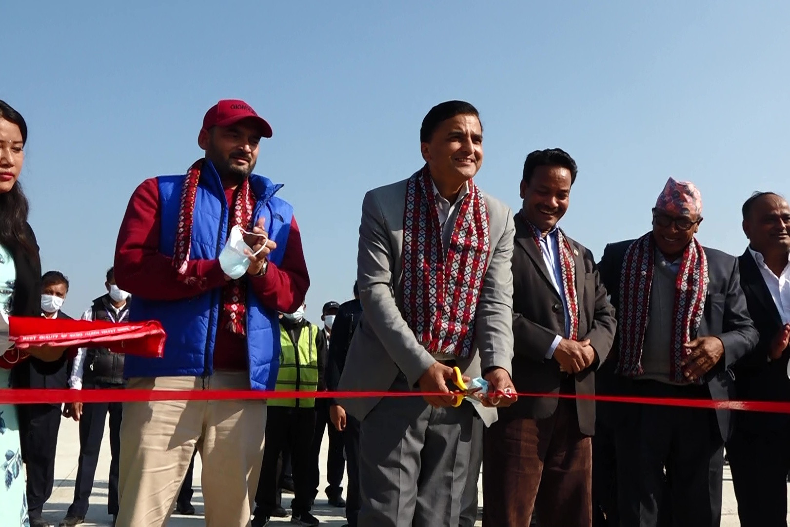 नेपालगञ्ज विमानस्थललाई हब एयरपोर्ट बनाउँछाैँ : मन्त्री भट्टराई